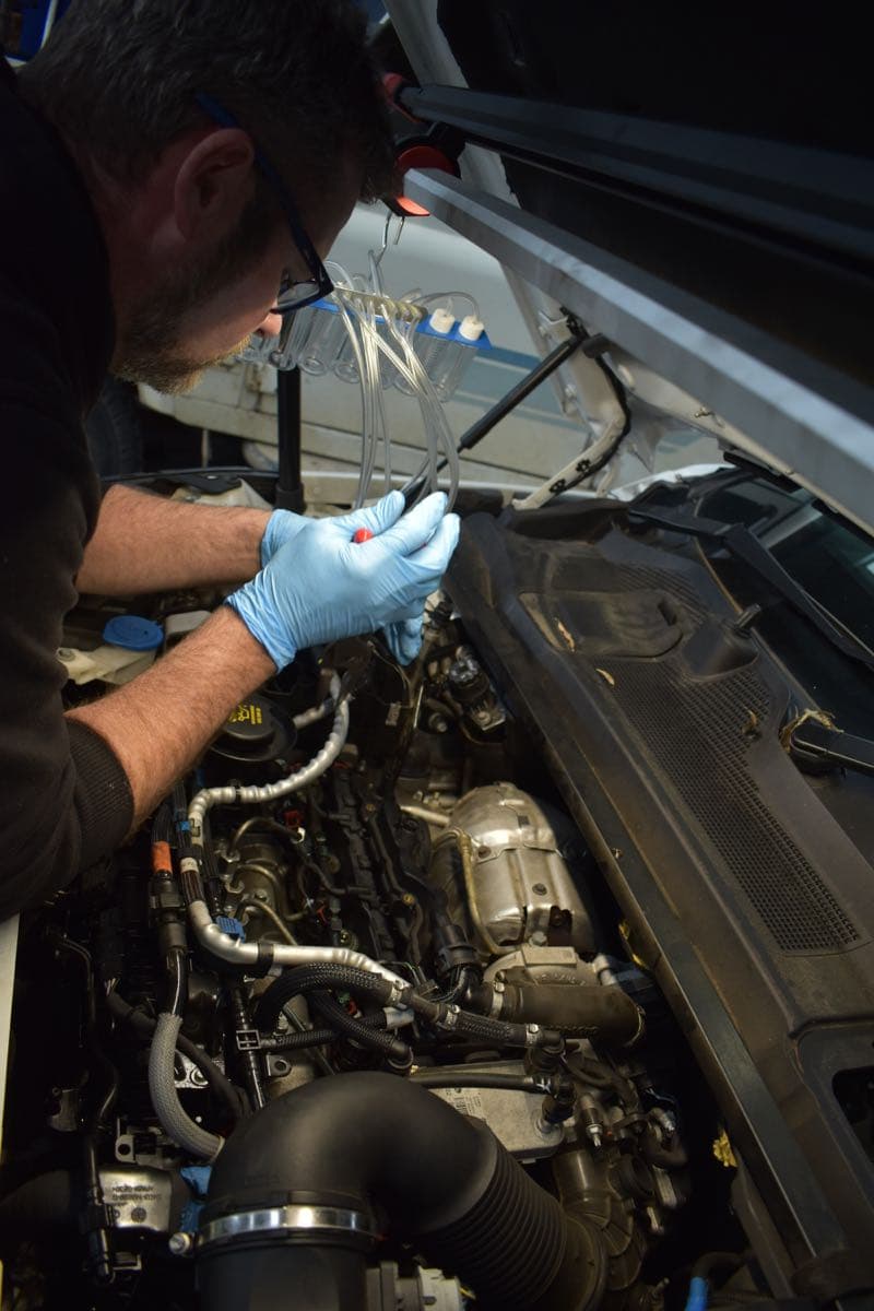 Mechanical expertise in action